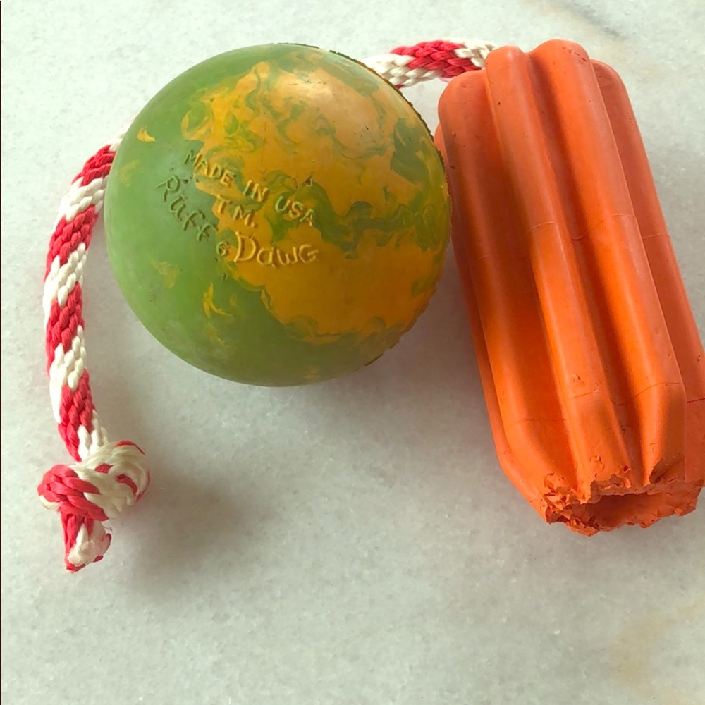 Bundled rubber toys